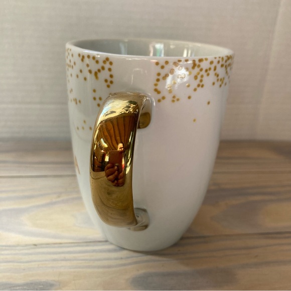 Gift Set GODIVA Belgium Chocolates and Mug 16 oz - Picture 9 of 16